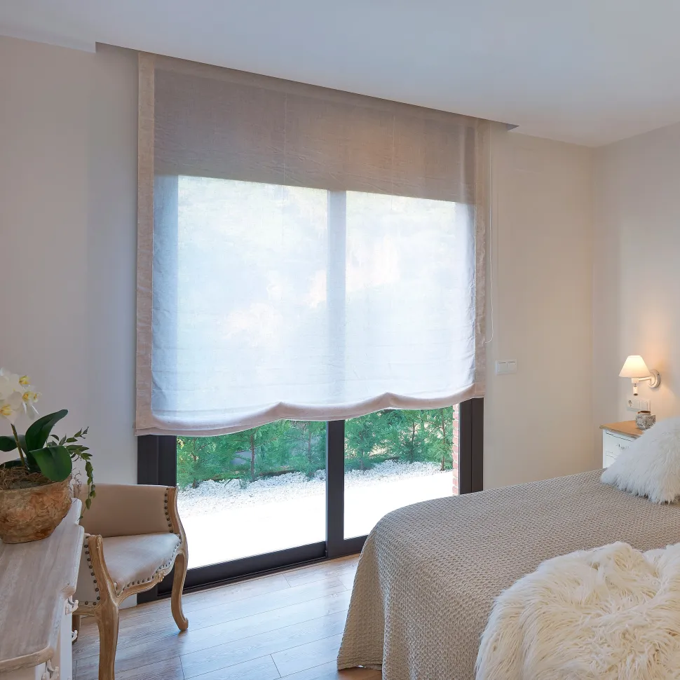Estor Pachetto con cadeneta Textura Lisa Beige