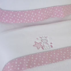 Juego de sábanas cuna coralina jirafa 378 bco/rosa