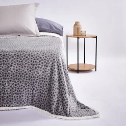 Manta sherpa animal print gris